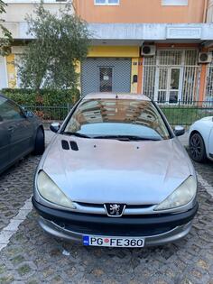Peugeot - 206 - 1.1 Benzin