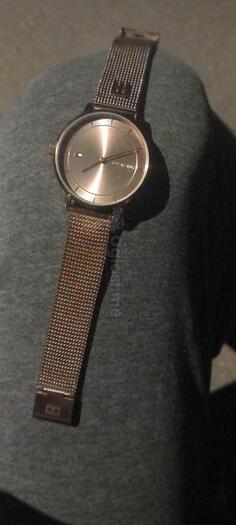 Tommy Hilfiger - Tea 1782287 (kod TH 407.3.34.2944) Ženski sat