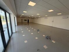 Proizvodni prostor 250m2 - Podgorica - Konik