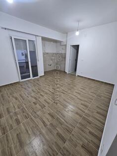 Garsonjera 37m2 - Podgorica - Zabjelo