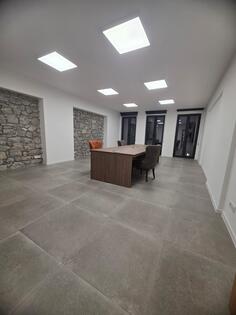 Kancelarija 120m2 - Podgorica - Centar grada