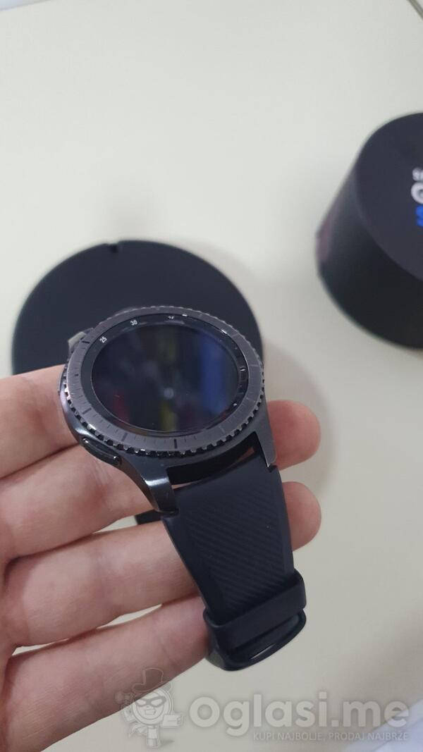Samsung S3 frontier Muški sat
