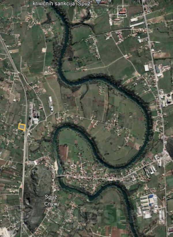 Industrijsko zemljište 3511m2 - Danilovgrad - > Okolina grada