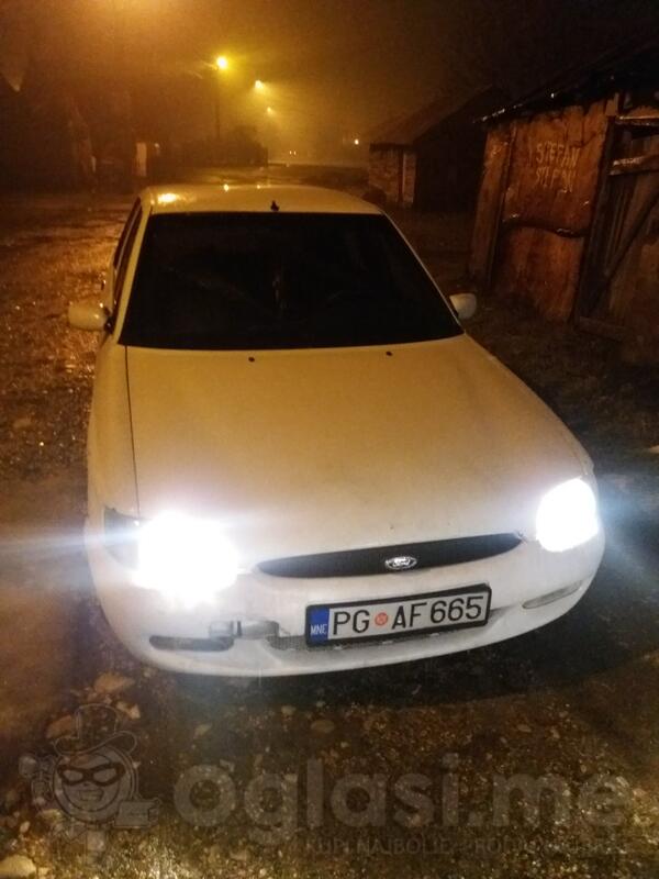 Ford - Escort - 18TD