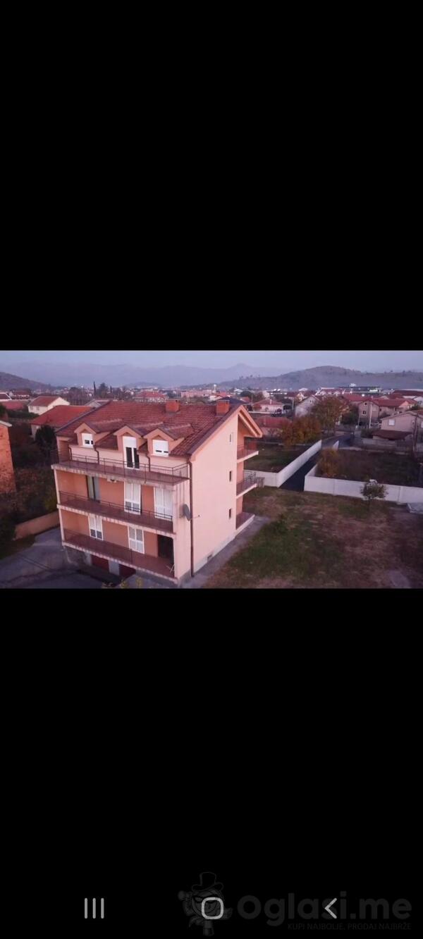 Kuća sa više stanova 465m2 - Podgorica - Donja Gorica