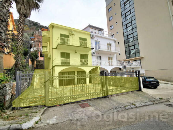 Porodična kuća 165m2 - Budva - Rafailovići Rafailovici