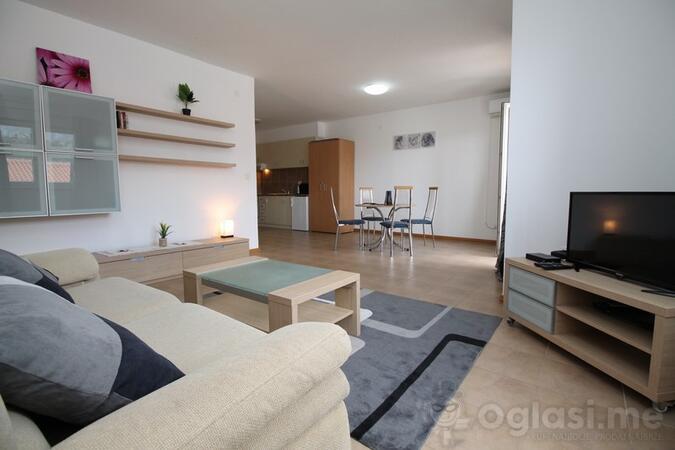 Dvosoban stan 74m2 - Budva - Bečići