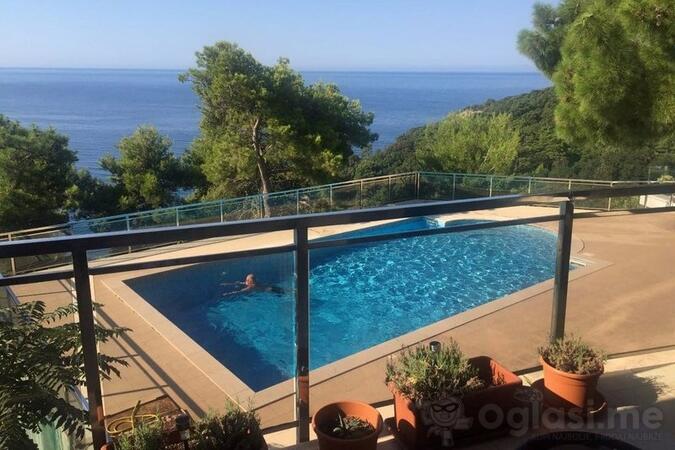 Dvosoban stan 91m2 - Budva - Komosevina ul. 1 apt. 12