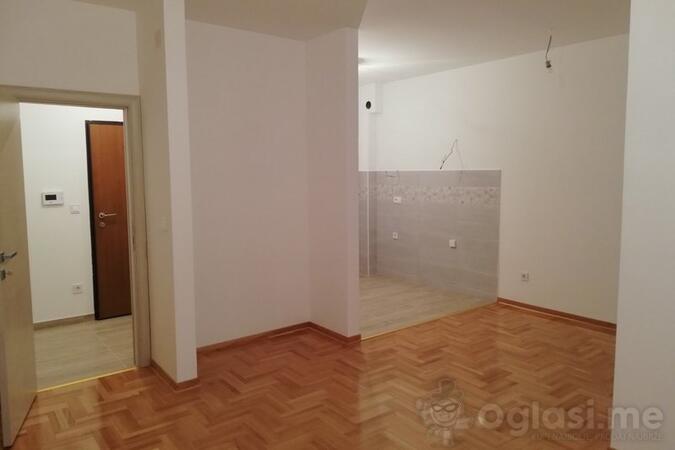 Jednosoban stan 47m2 - Budva - Velji Vinogradi