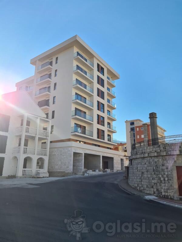 Dvosoban stan 84m2 - Budva - Bečići