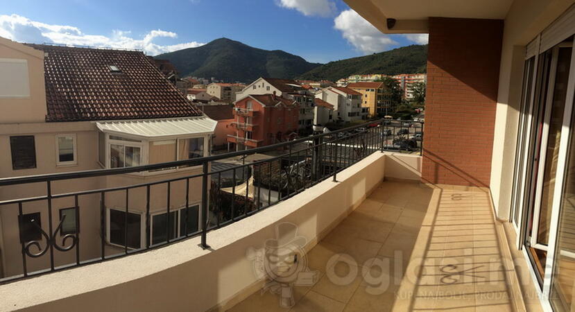 Trosoban stan 103m2m2 - Budva - Žrtava Fašizma