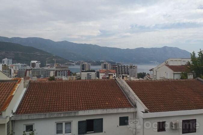 Jednosoban stan 34m2 - Budva - Prvomajska