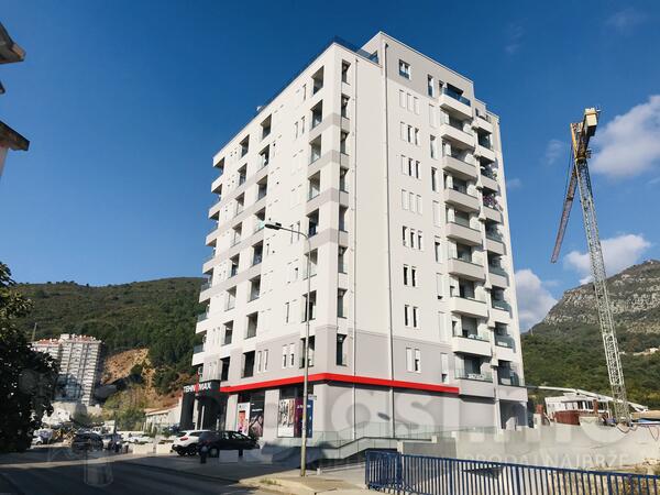 Jednosoban stan 42m2 - Budva - Obilaznica