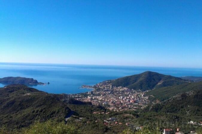 Građevinsko zemljište 50000m2 - Budva -  Lapčići