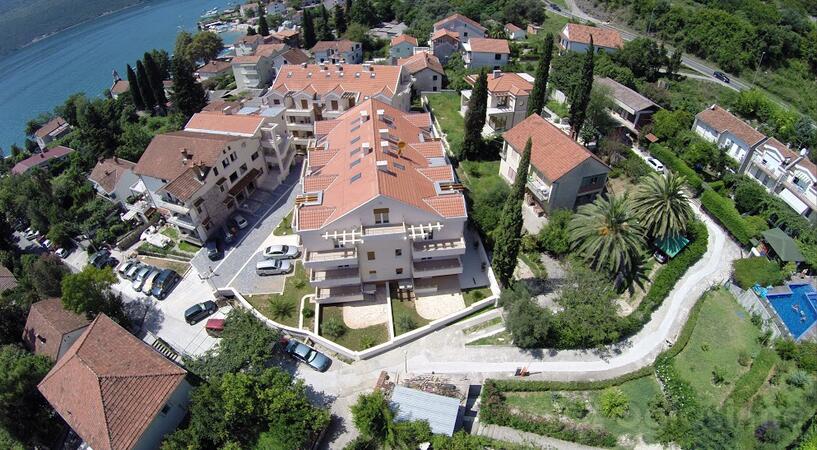 Jednosoban stan 46m2m2 - Herceg Novi -  Đenovići