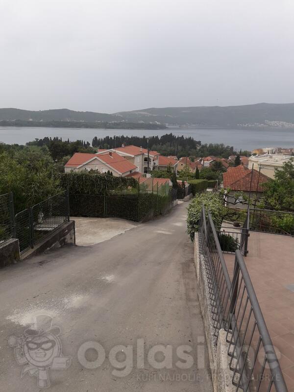 Građevinsko zemljište 432m2m2 - Tivat