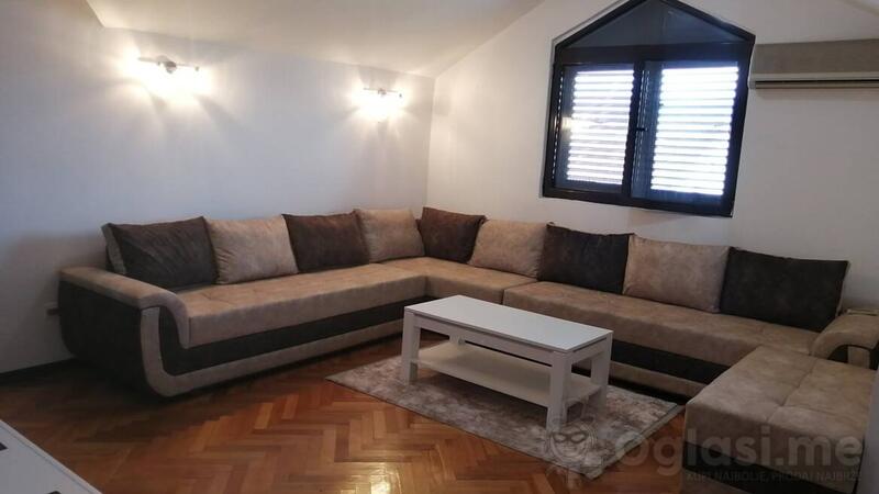 Dvosoban stan 86m2 - Podgorica - Preko Morače