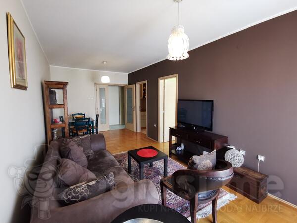 Jednosoban stan 50m2 - Podgorica -  Preko Morače