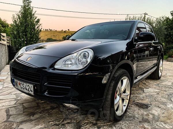 Porsche - Cayenne