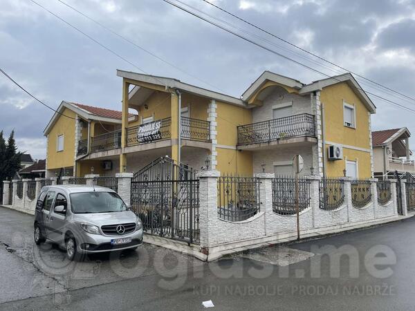 Porodična kuća 730m2 - Podgorica - Konik