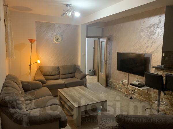 Dvosoban stan 60m2 - Podgorica - Ljubović Radosava Burića