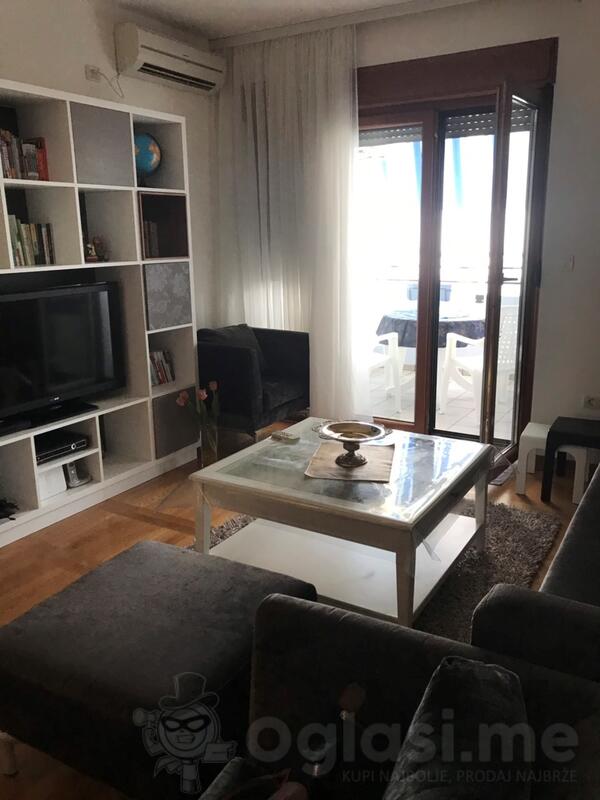 Dvosoban stan 70m2 - Podgorica - Preko Morače Moskovska