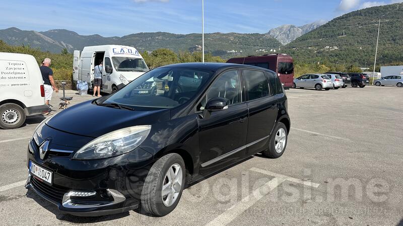 Renault - Scenic