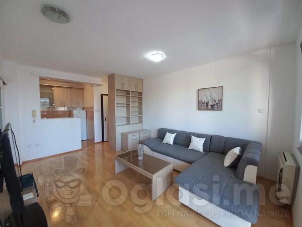 Jednosoban stan 45m2 - Podgorica - Preko Morače