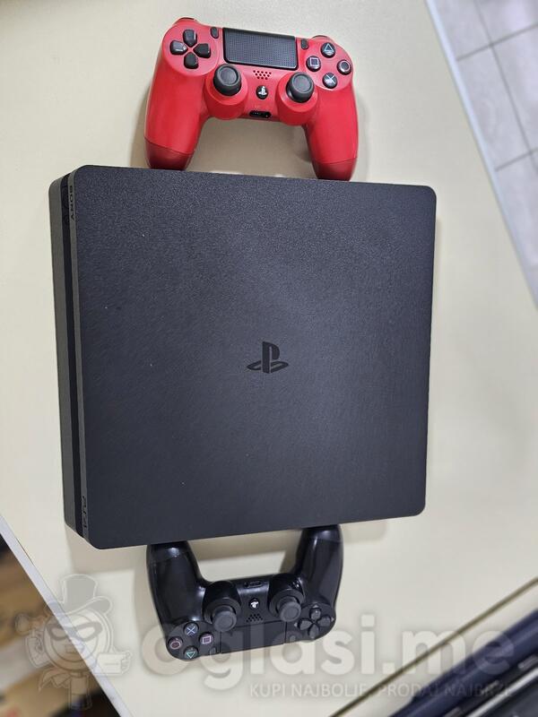 Sony - PlayStation 4