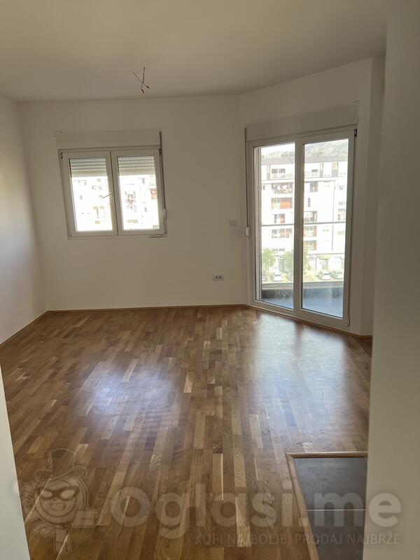 Dvosoban stan 72m2 - Podgorica - Stari Aerodrom