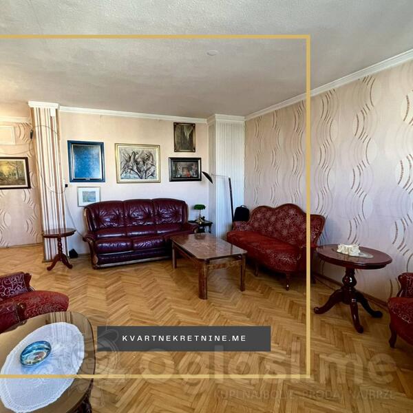 Dvosoban stan 82m2 - Podgorica - Preko Morače