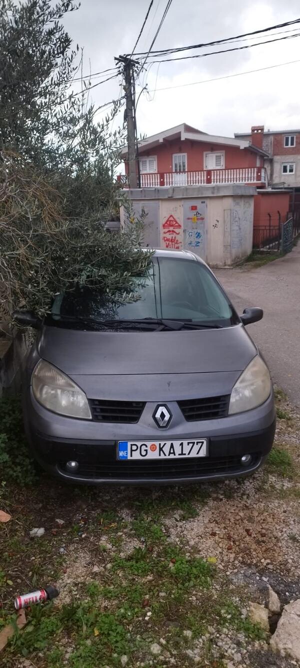 Renault - Scenic - 15.dci