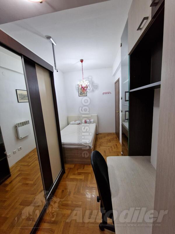 Krevet i Ormar trokrilni