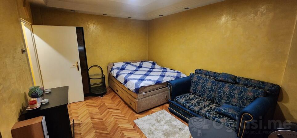 Garsonjera 28m2 - Podgorica - Preko Morače Moskovska