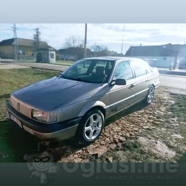 Volkswagen - Passat - 2.0 CL