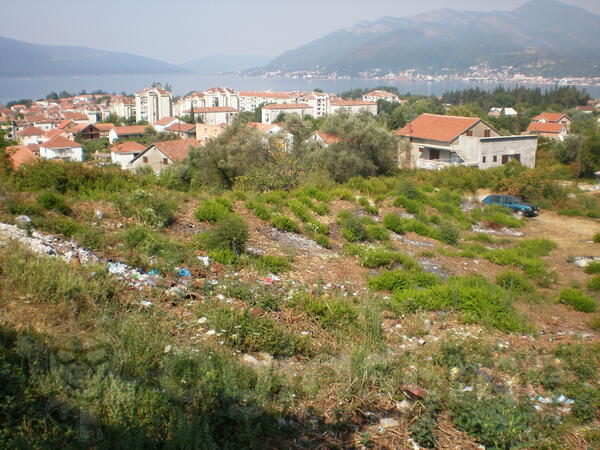 Građevinsko zemljište 1860m2 - Tivat - Seljanovo