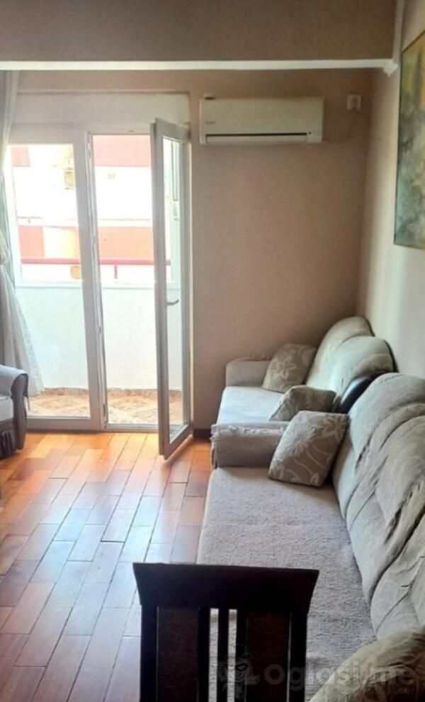 Jednosoban stan 40m2 - Podgorica - Podgorica (uži dio) Zabjelo