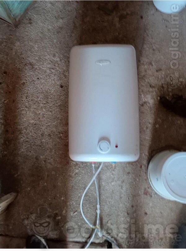 mali kuhinjski bojler