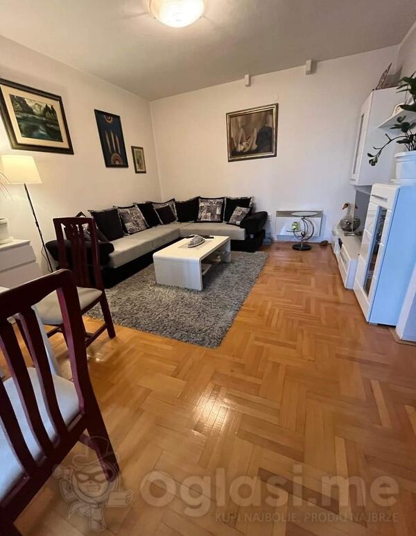 Dvosoban stan 76m2 - Podgorica - Podgorica (uži dio)