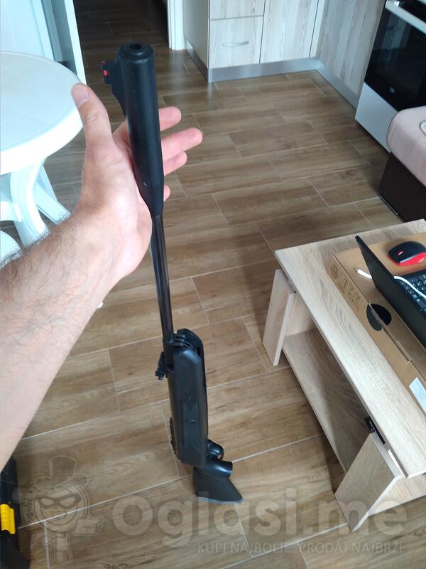 Vazdušna puška Hatsan 125 super magnum.