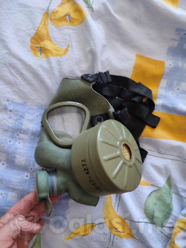 Prodajem JNA gas masku. Original
