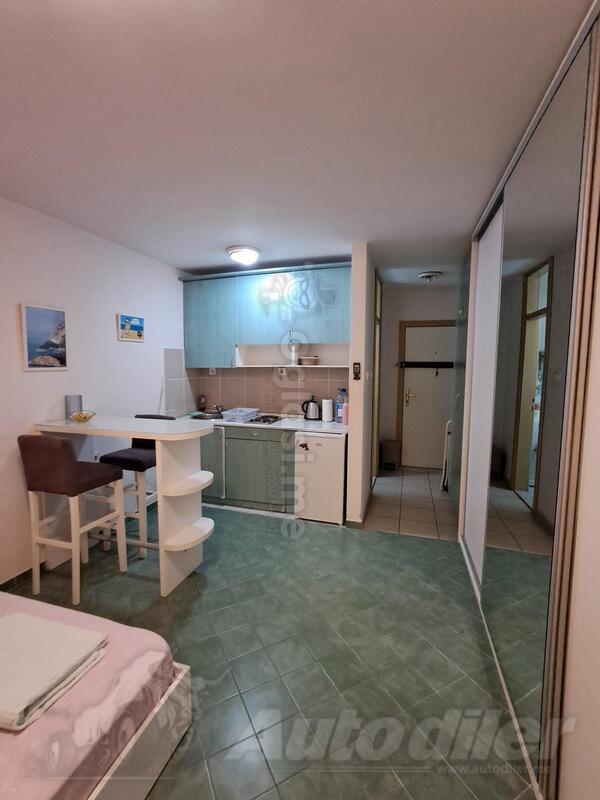Garsonjera 23m2 - Budva - Budva (uži dio)
