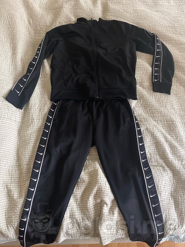 Komplet Nike trenerka