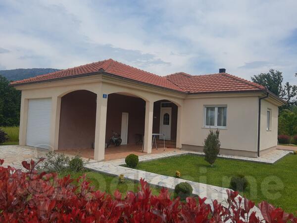 Porodična kuća 157m2 - Podgorica - Pričelje