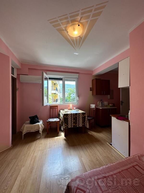 Dvosoban stan 45m2 - Herceg Novi - Igalo