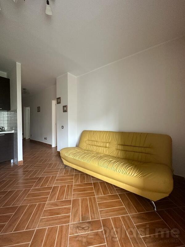 Dvosoban stan 67m2 - Herceg Novi - Savina