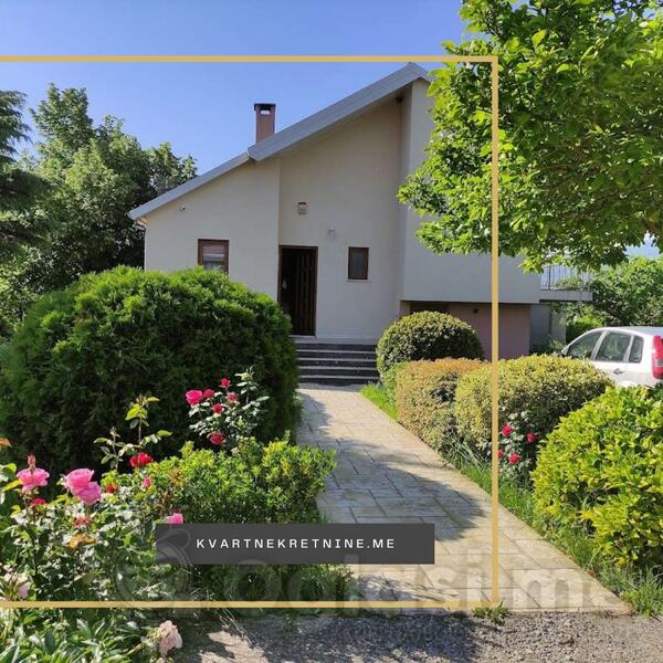 Porodična kuća 102m2 - Danilovgrad - Jelenak