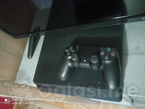 Sony - PlayStation 4