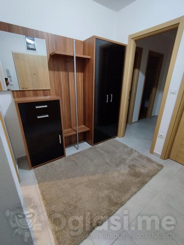 Dvosoban stan 71m2 - Podgorica - Stari Aerodrom