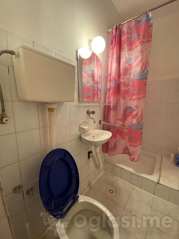 Garsonjera 30m2 - Podgorica - Stari Aerodrom